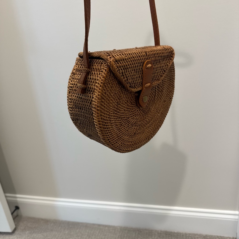 Anthropologie Round Woven Crossbody Bag in Tan Brown